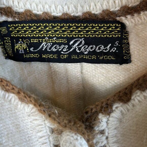 Mon Repo Alpaca Wool Cape  Peruvian Size Small Attached Scarf Exc. Condition - Picture 5 of 11